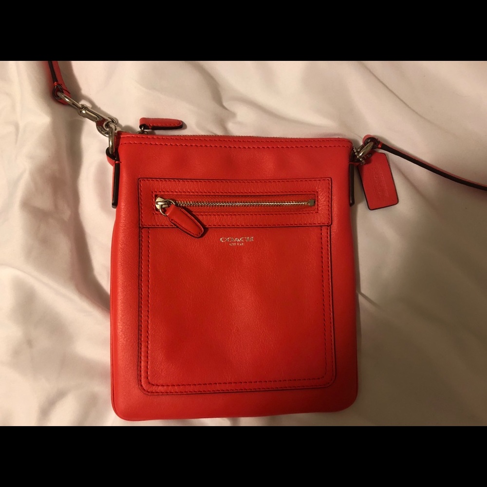 Coach Bag - Picture 2 of 3